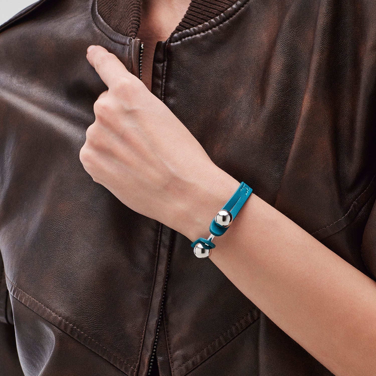 Teal leather bracelet PSOB39 | Pianegonda